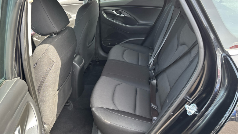 Hyundai i30 1.0T GDI SE Nav 5dr Petrol Hatchback